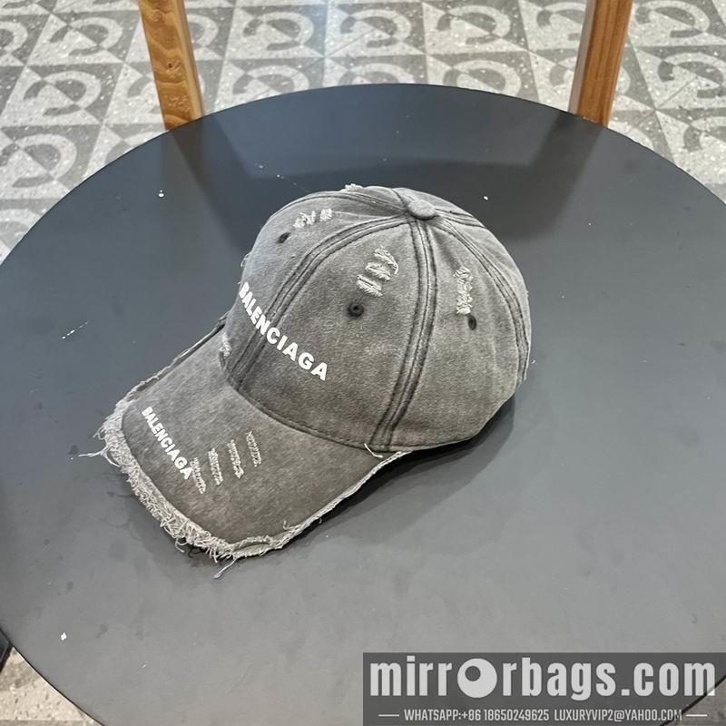 Balenciaga Hat 042802
