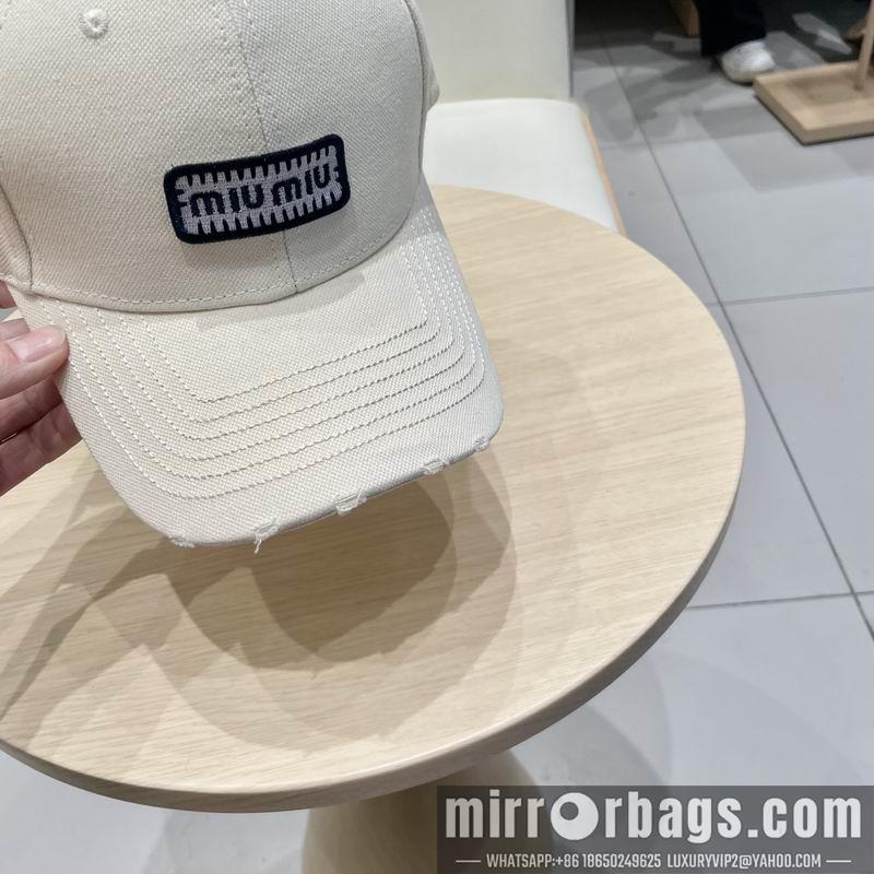 Miumiu Hat 040202