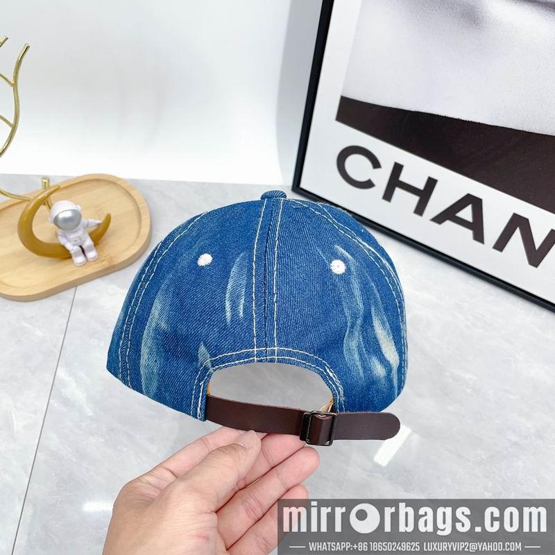 Miumiu Hat dx43