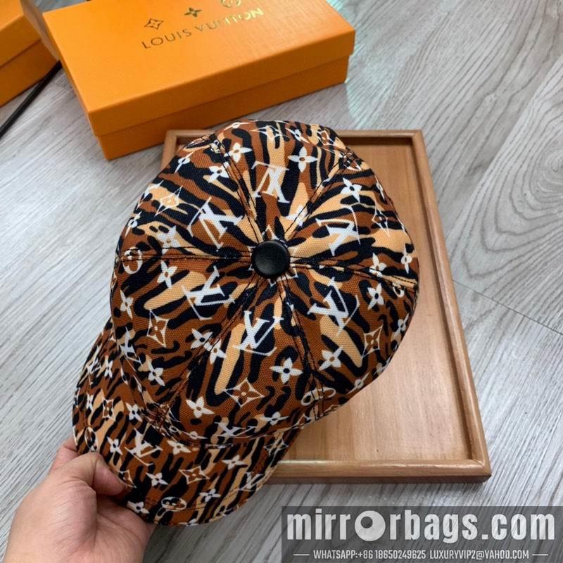 LV Hat dx146