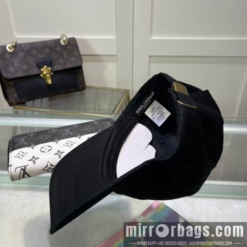 DG Hat 050702