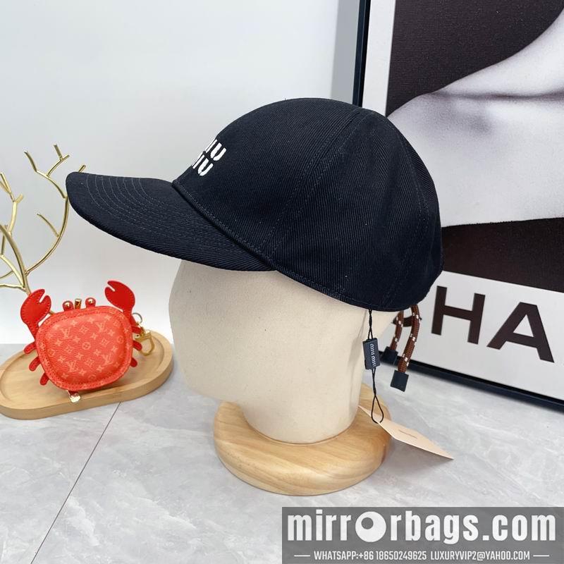 Miumiu Hat dx02
