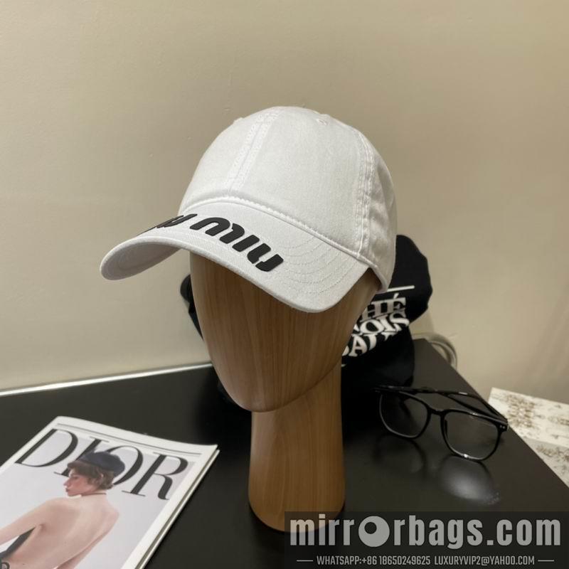 Miumiu Hat dx27