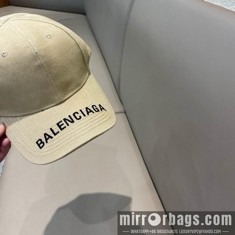 Balenciaga Hat 072302