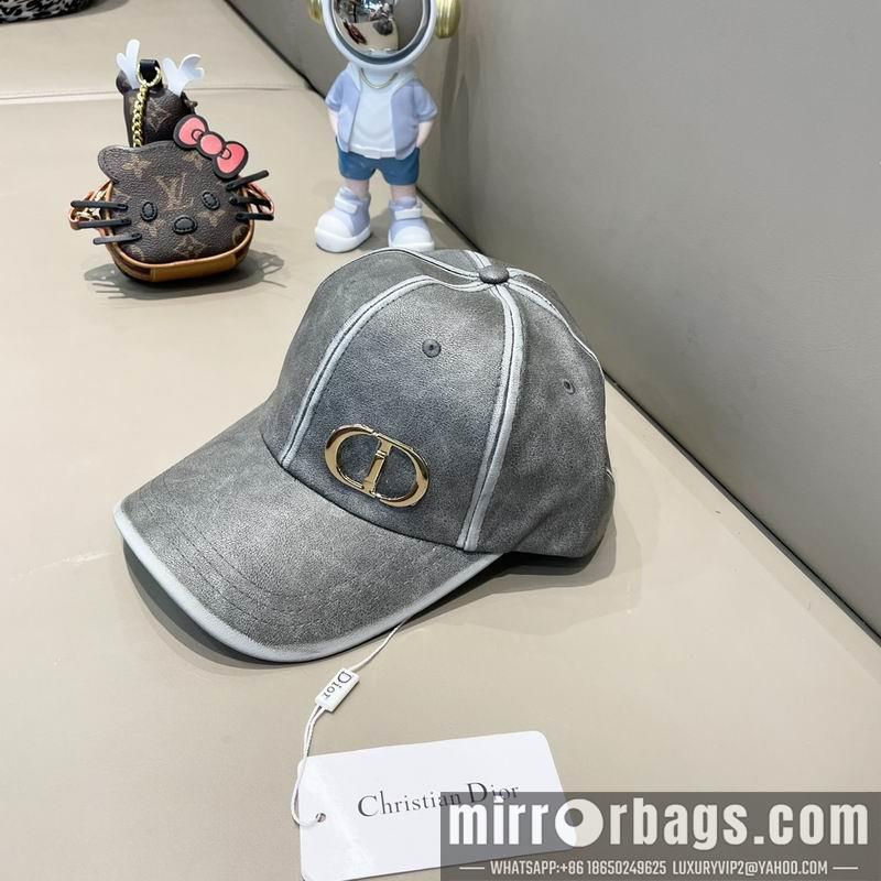 Dior Hat 072802
