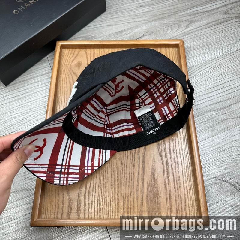 Chanel Hat dx30
