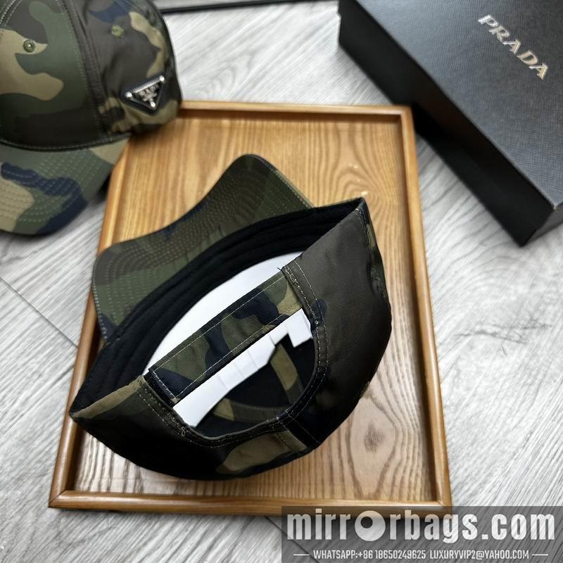 Prada Hat 042702
