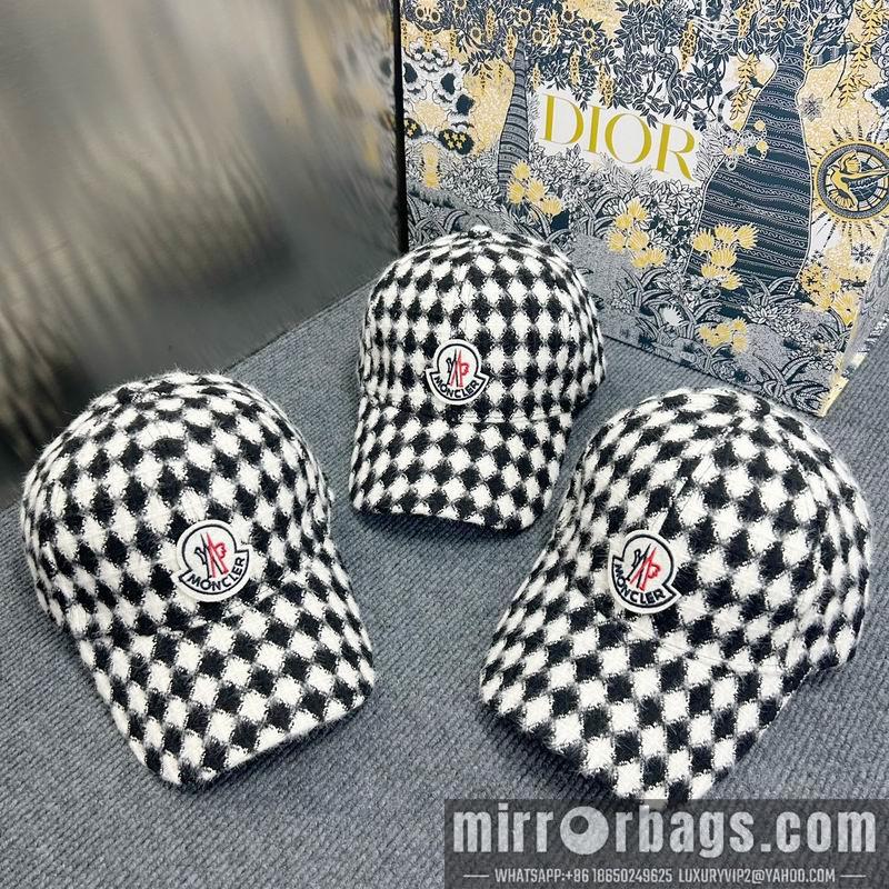 Moncler Hat dx11