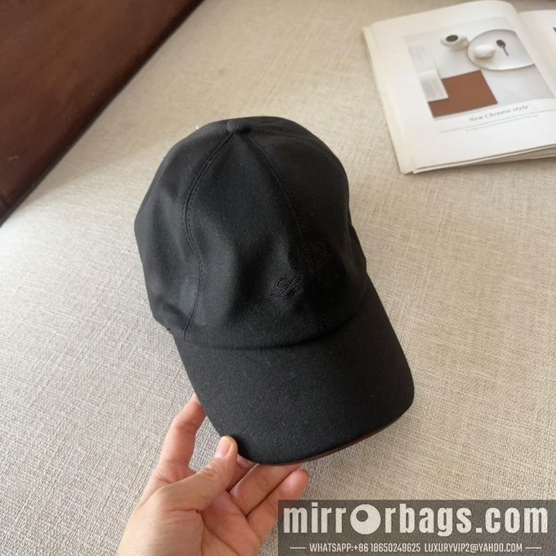 Loro Piana Hat dx17