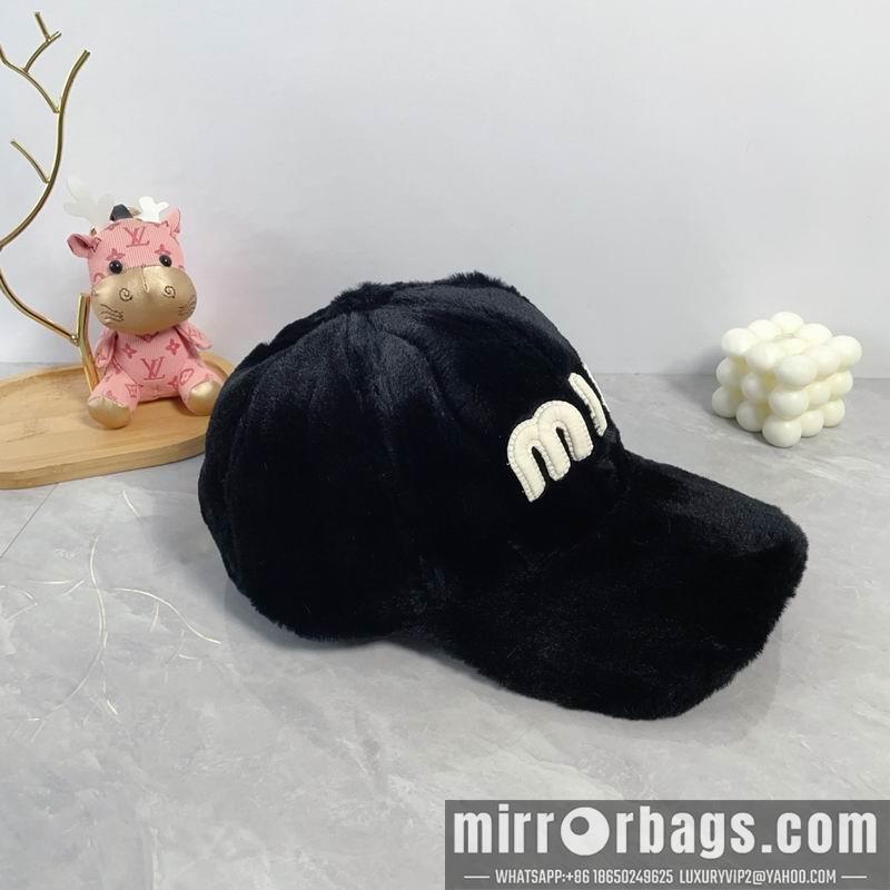 Miumiu Hat dx68