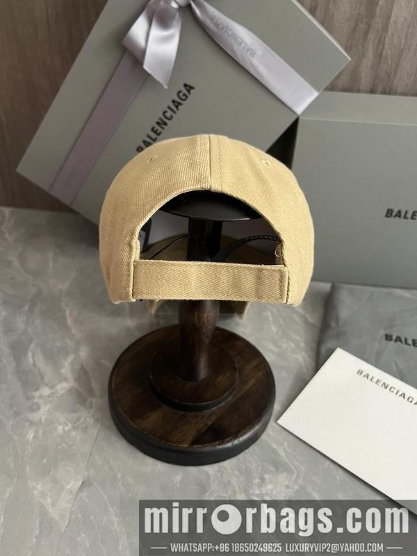 Balenciaga Hat dx41