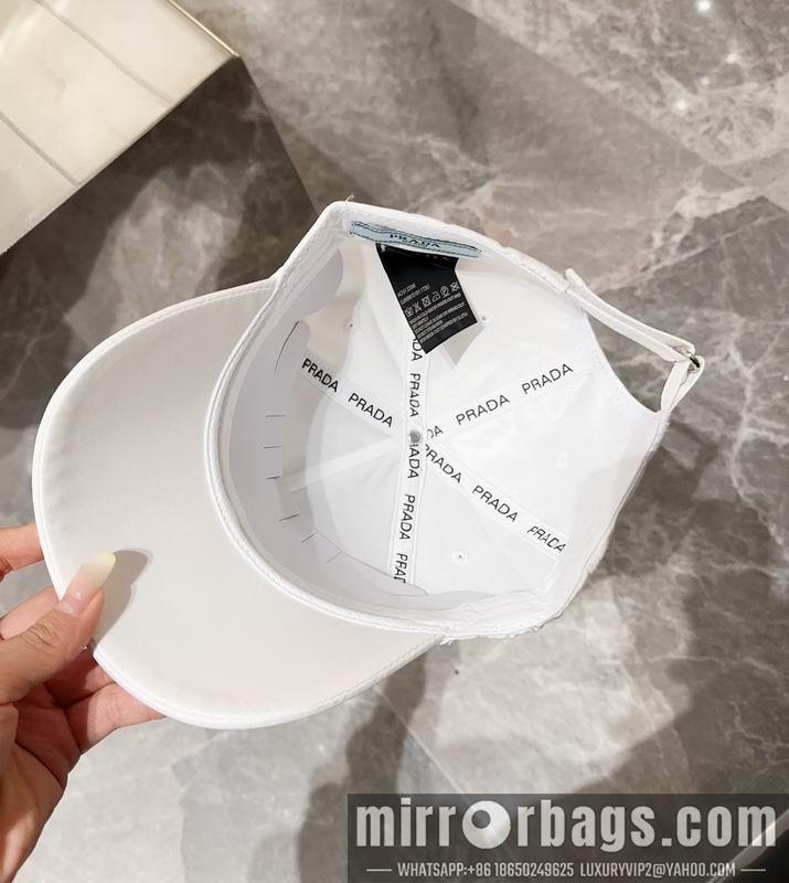 Prada Hat 071302