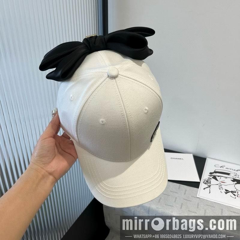 Miumiu Hat dx06