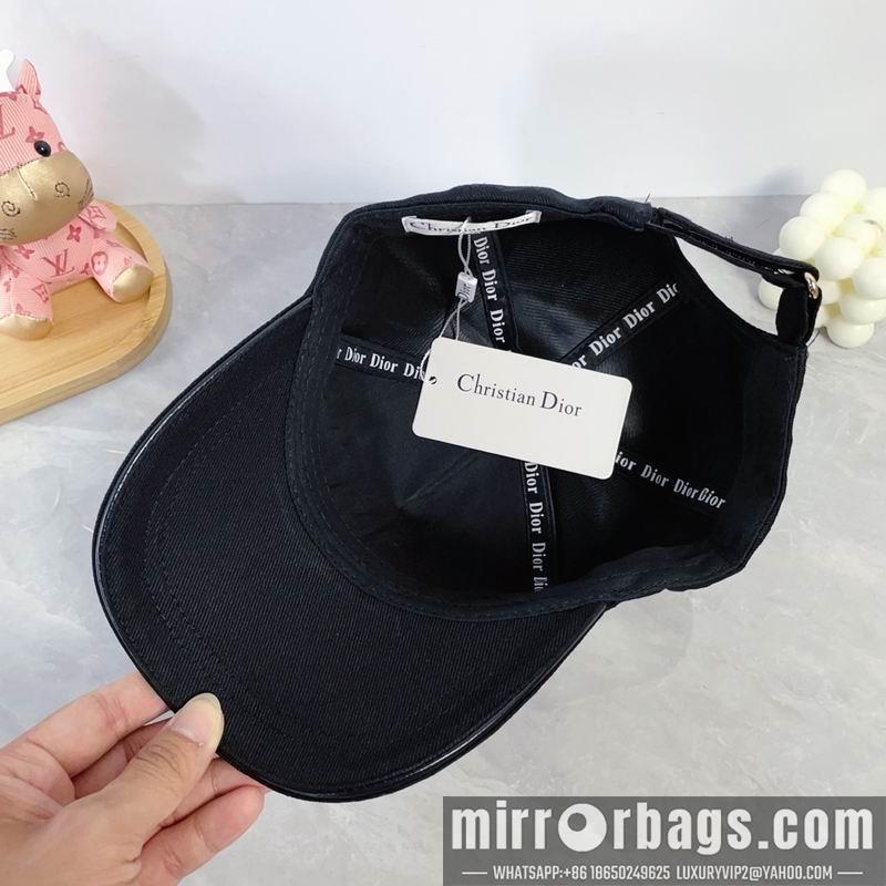 Dior Hat dx50