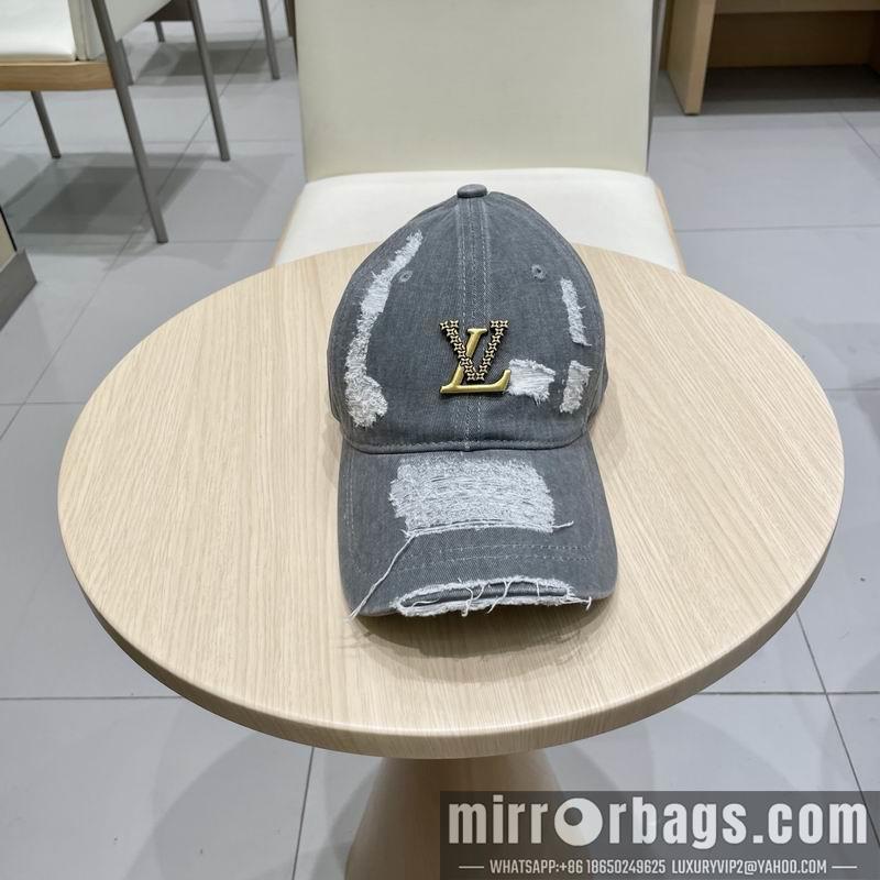 LV Hat 030710