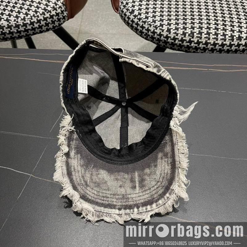 LV Hat 071302