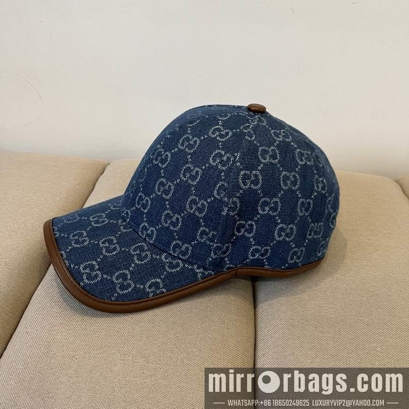 Gucci Hat dx40