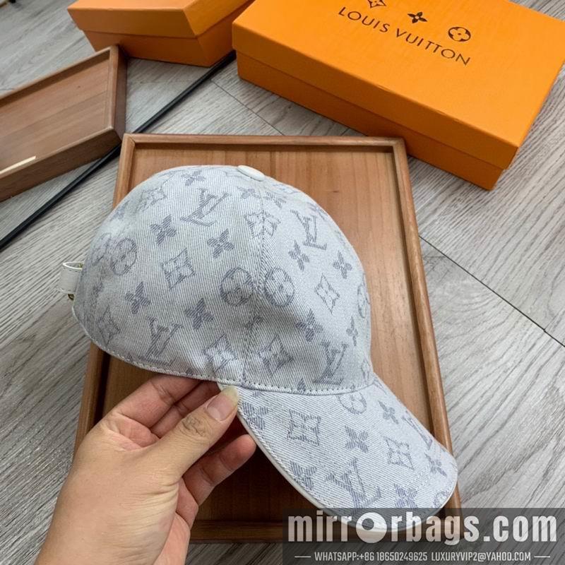 LV Hat dx172