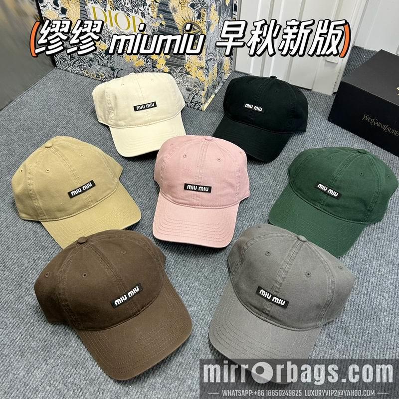 Miumiu Hat dx70