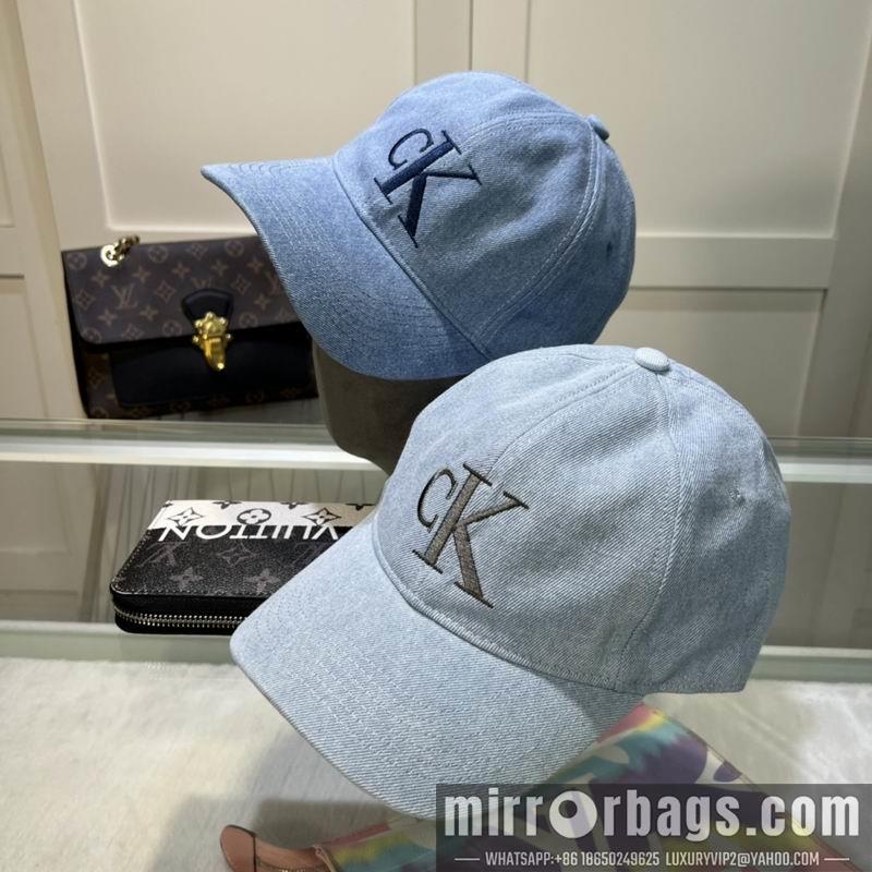 CK Hat dx04