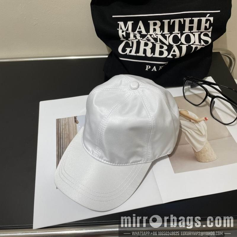Prada Hat dx16