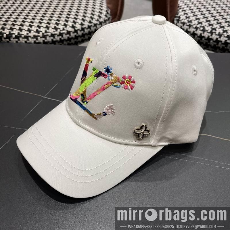 LV Hat 030916