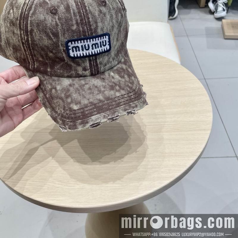 Miumiu Hat 040201