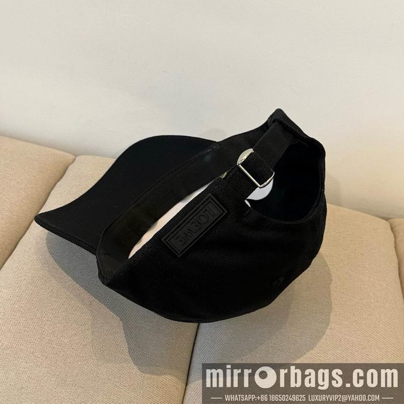 Loewe Hat dx51