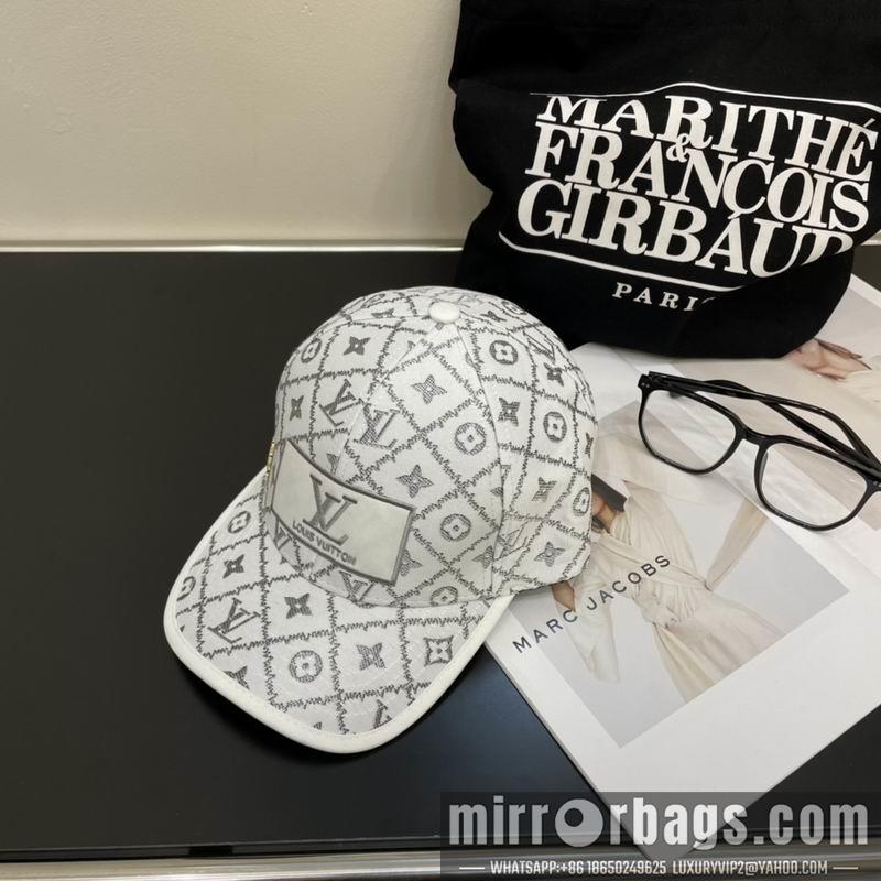 LV Hat 042703
