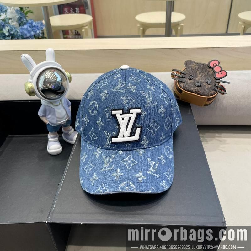 LV Hat 082601