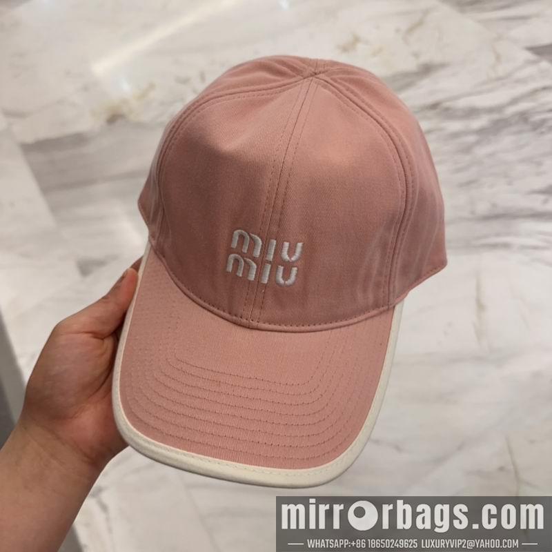 Miumiu Hat dx36