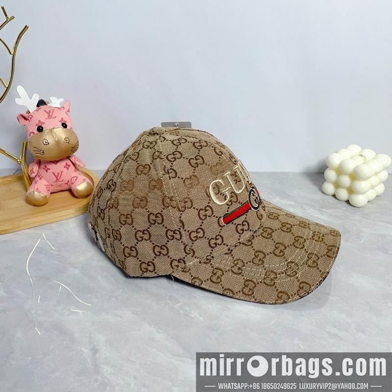 Gucci Hat dx90