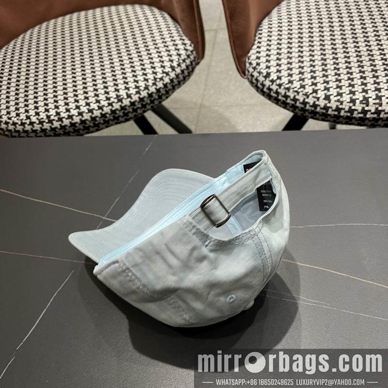 Prada Hat 040203
