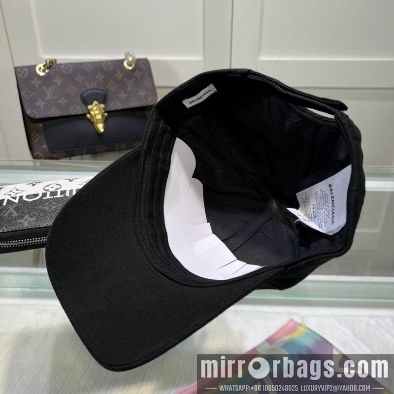 Balenciaga Hat dx44