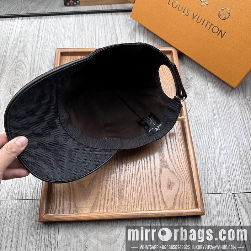 LV Hat dx47