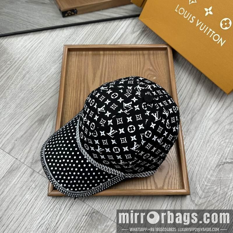 LV Hat dx106