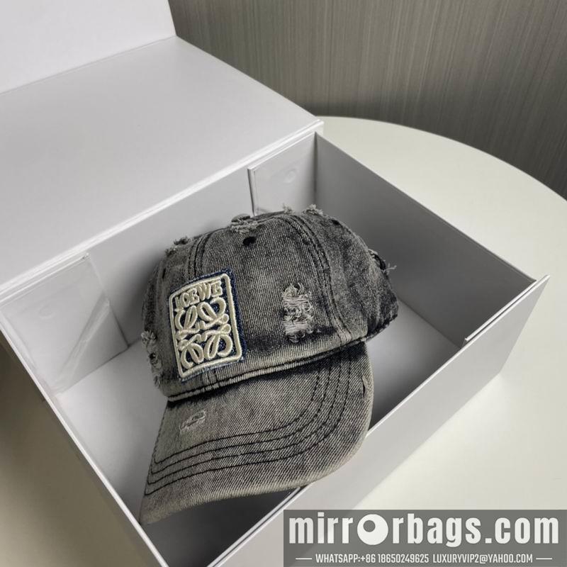 Loewe Hat dx50