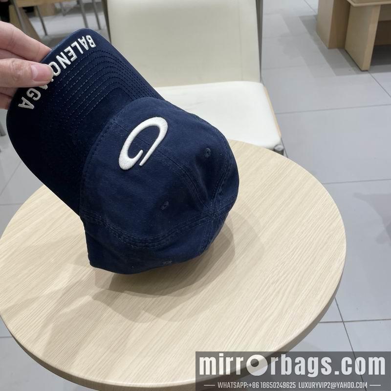 Balenciaga Hat 041403