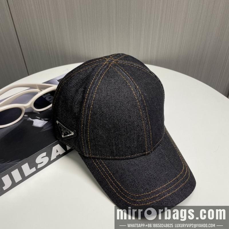 Prada Hat 010401