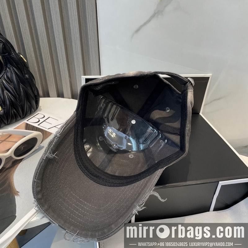 Balenciaga Hat dx65