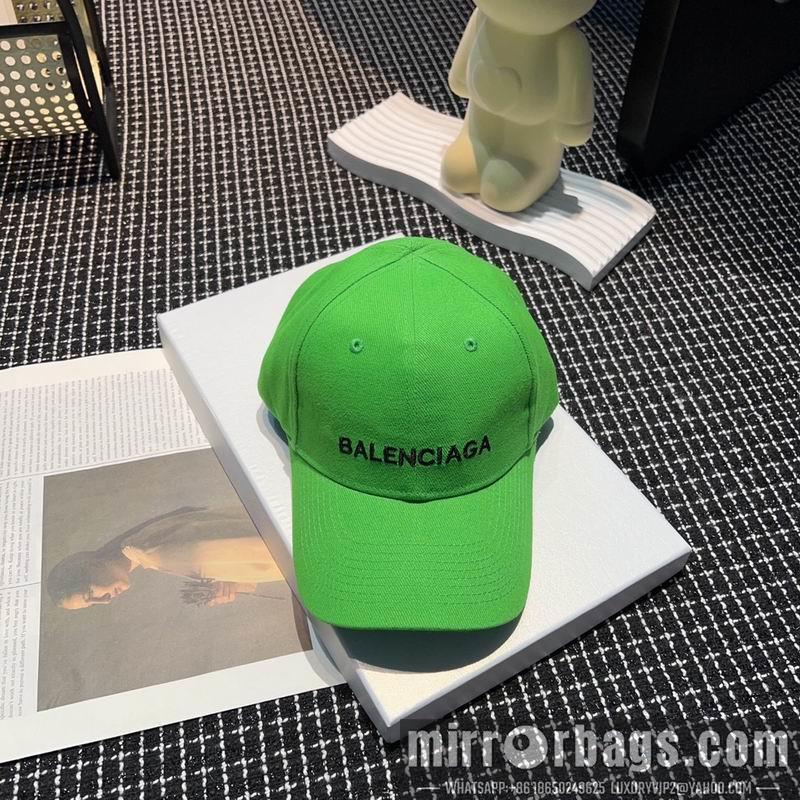 Balenciaga Hat dx07