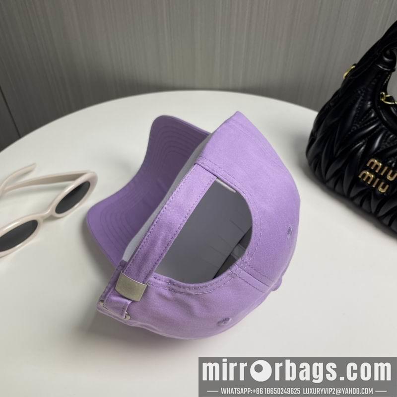 LV Hat 121402