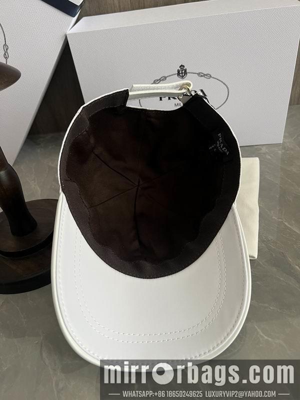 Prada Hat dx48