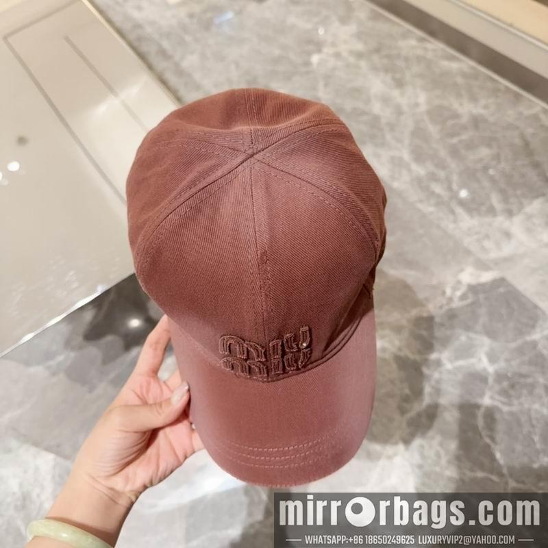 Miumiu Hat dx67