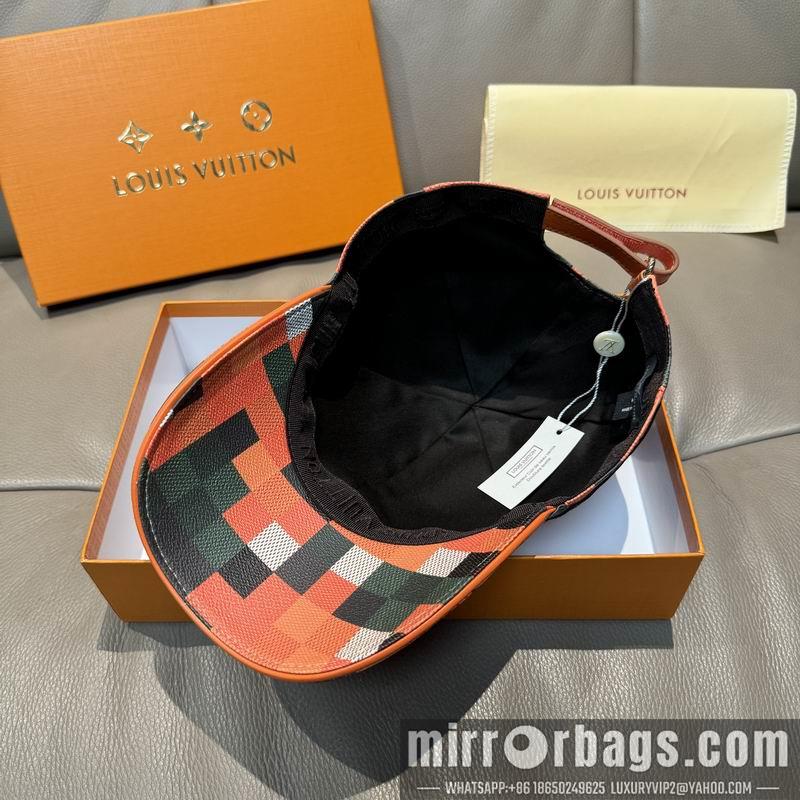 LV Hat dx161