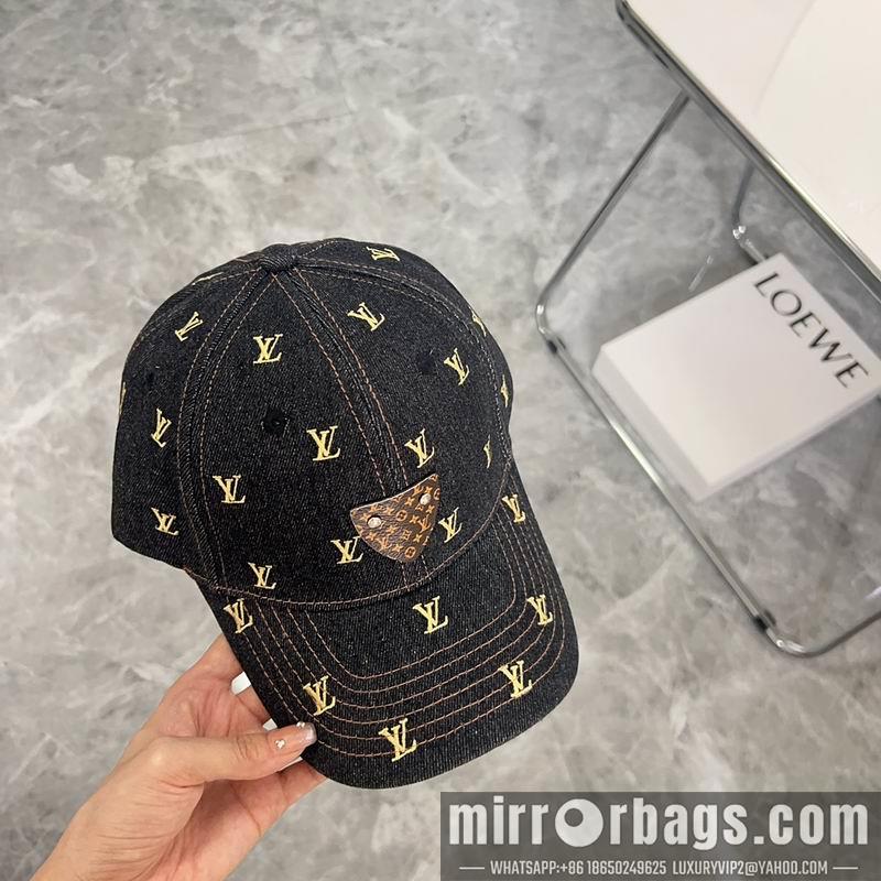 LV Hat 082605