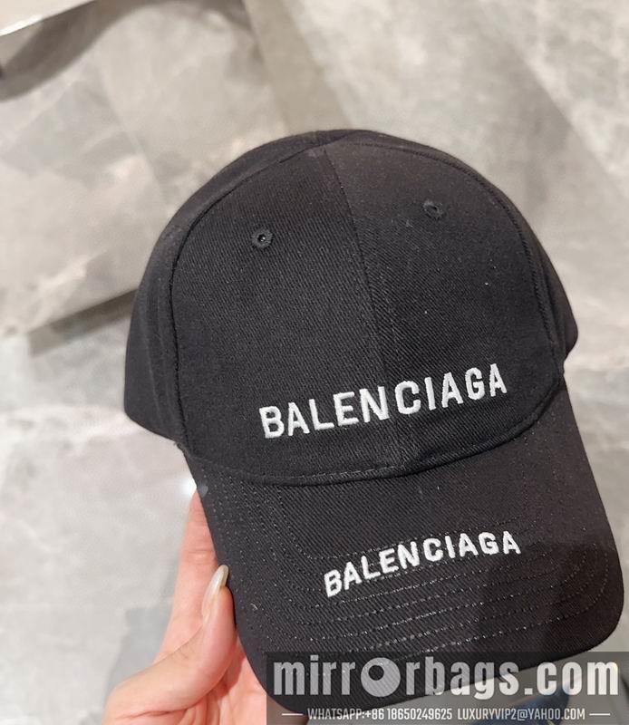 Balenciaga Hat 072301