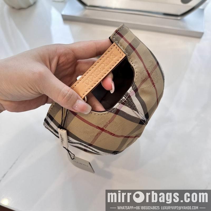 Burberry Hat dx26
