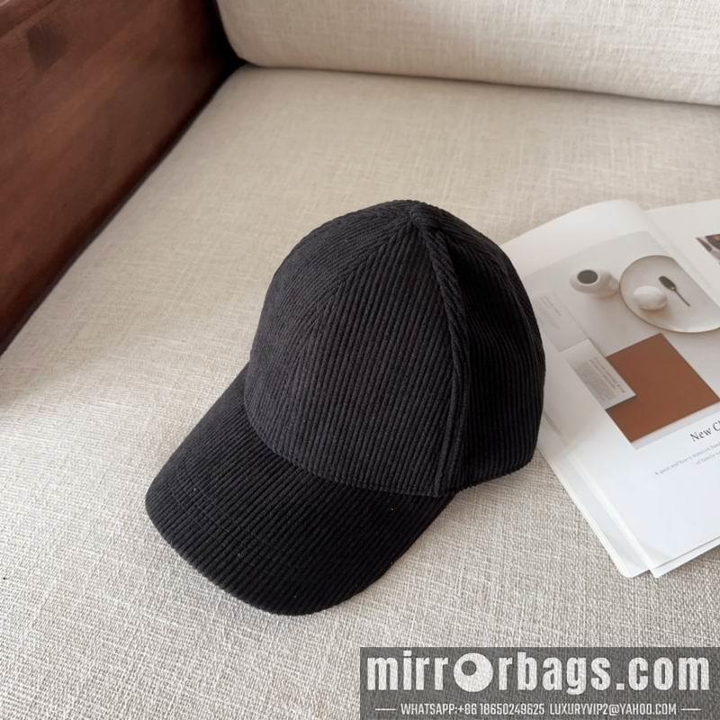 Prada Hat dx71