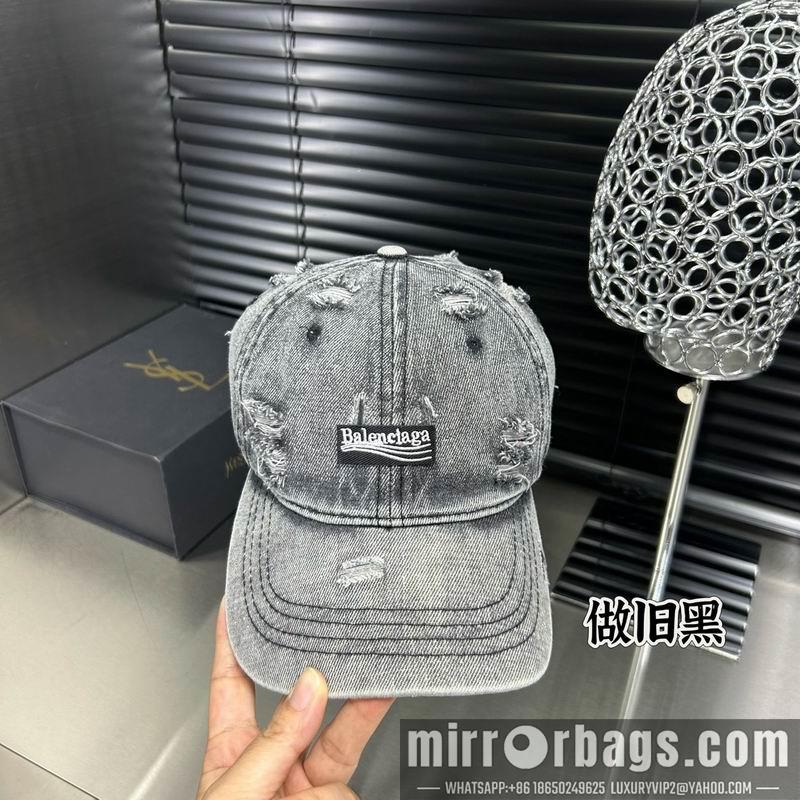 Balenciaga Hat dx28